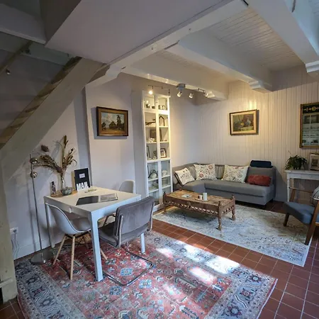 Het Pakhuis *
